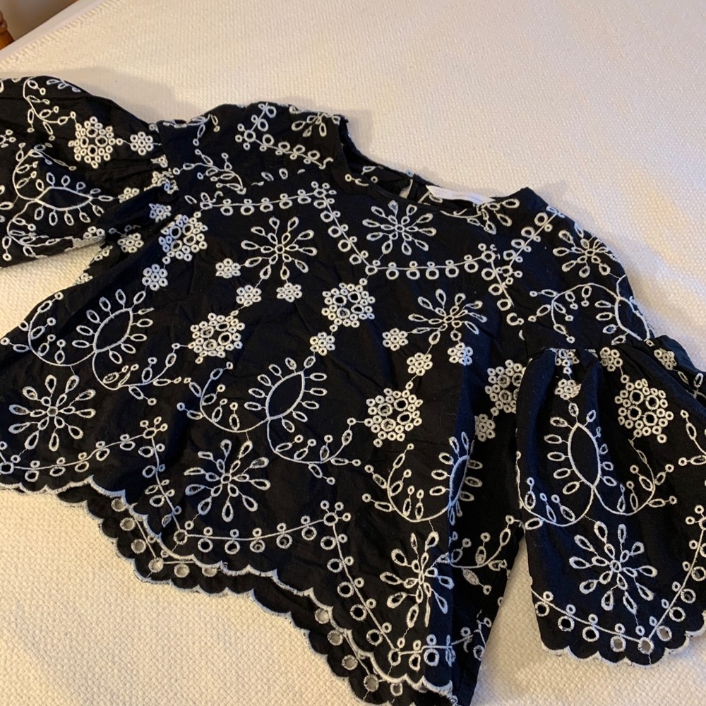 zara lace top
